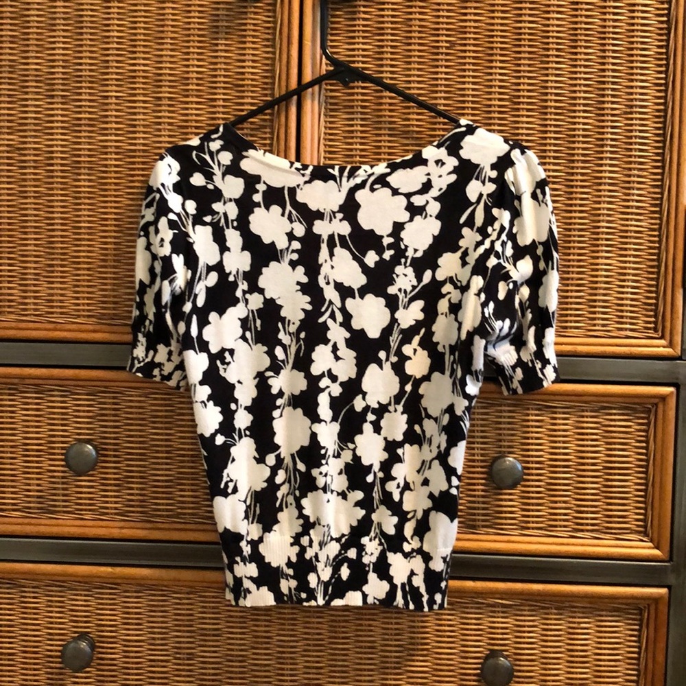 LOFT Short Sleeve Sweater - Picture 2 of 4